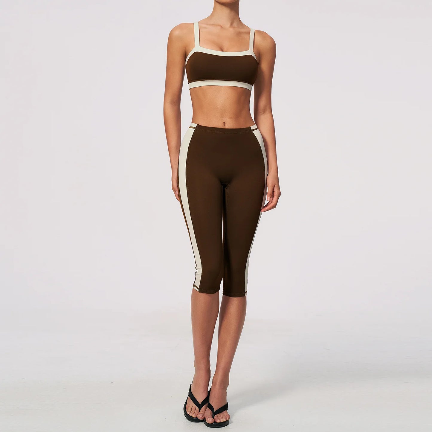 Athletic Wear Women Yoga Set 2pcs Workout Set Sportswear Gym Clothing Fitness Short Sleeve High Waist Capri Pants Sports Suits