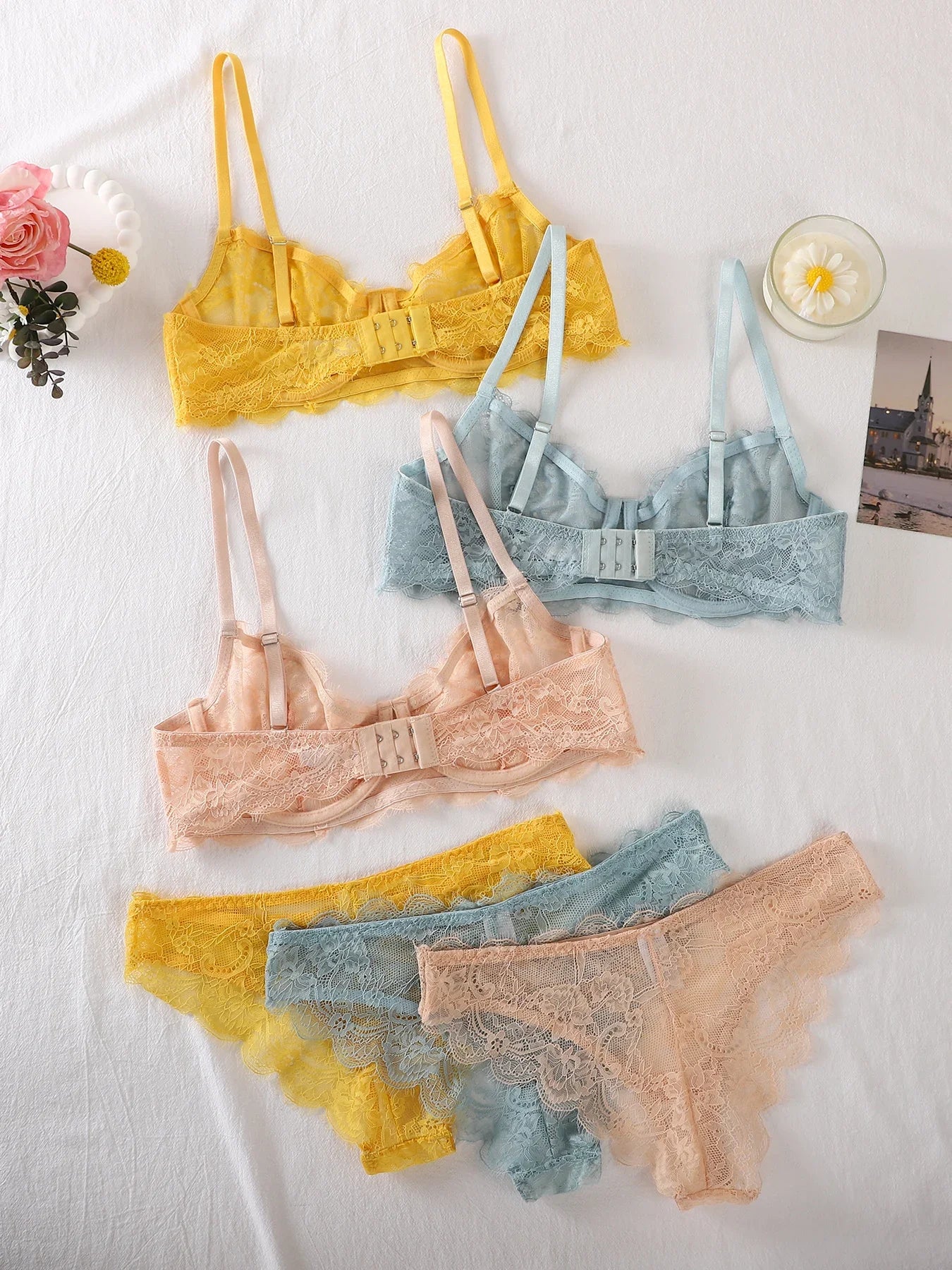 2-Piece Set - Lace Bra + Panties Set - See-Through Lace Lingerie Set  - Lace Women's Lingerie Set - Sexy Lingerie Set