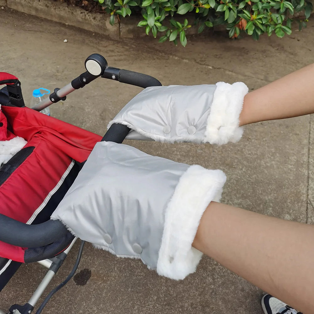 Winter Warm Stroller Gloves Waterproof Strollers Fleece Hand Muff Windproof Infant Clutch Cart Gloves Winter Supplies