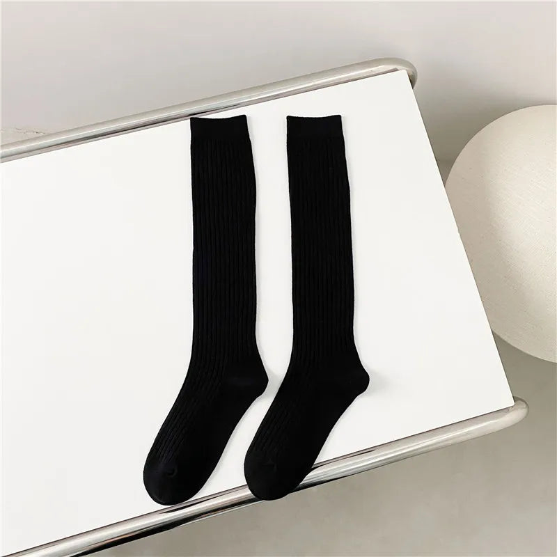 New Women's Stockings Spring Trends Casual Preppy Style Knee High Socks Female High Quality Solid Color Long Socks Comfy