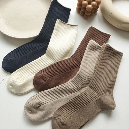5 Pairs Of New Japanese Socks Set Solid Color Women's Casual Socks Autumn Simple Women's Medium Length Socks