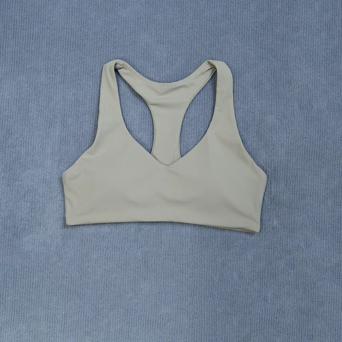 Summer Halter Neck Padded Sports Yoga Bra for Women Shock Absorption Support Backless Crop Top for Outdoor Running And Gym