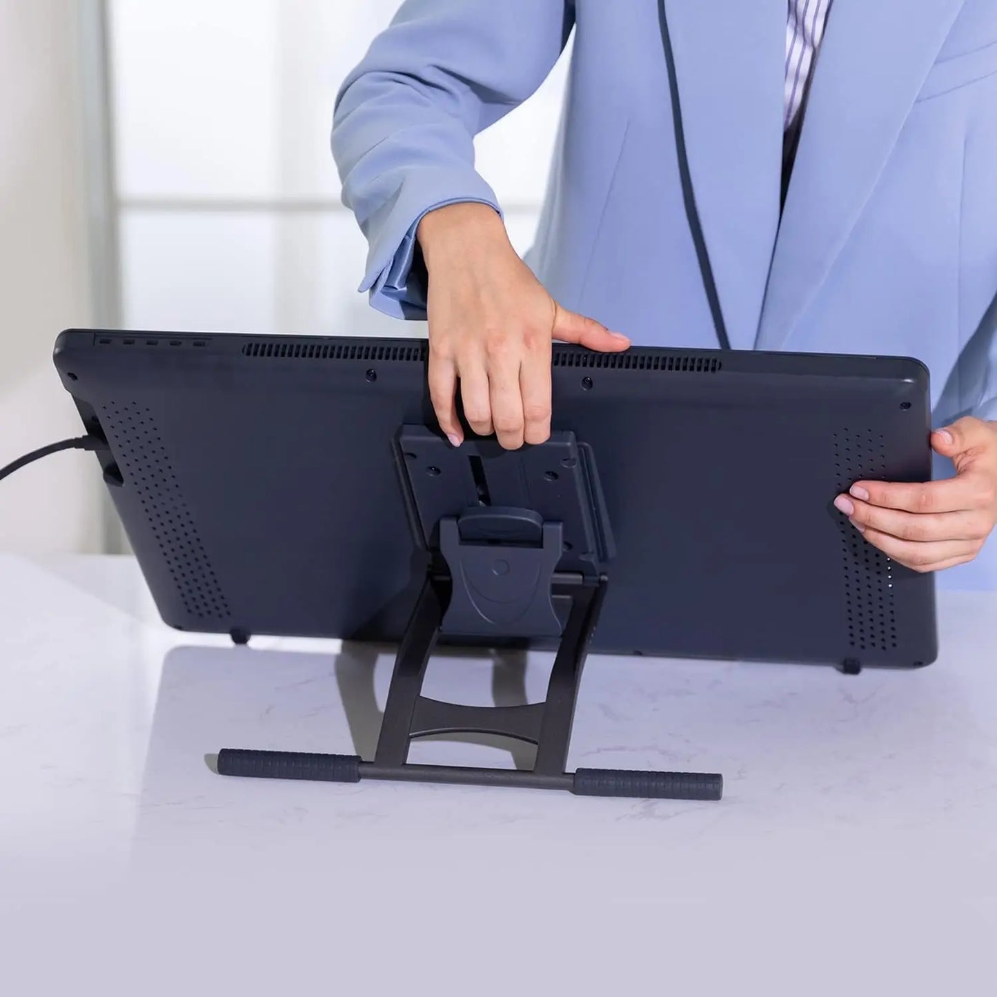HUION ST100A Adjustable Drawing Tablet Stand Monitor Stand for Pen Displays, Adjustable VESA Mount Desk Stand, Suitable for Kamv