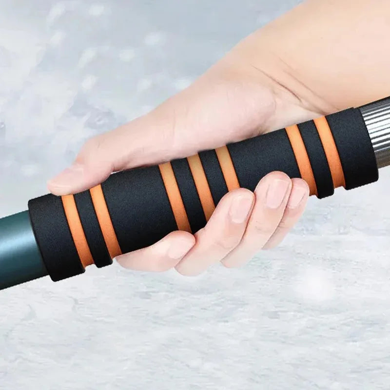 Extendable Snow Brush with Ice Scraper Ergonomic Grip Snow Remover Retractable Snow Scraper Winter Cleaning Tool for Cars & SUVs