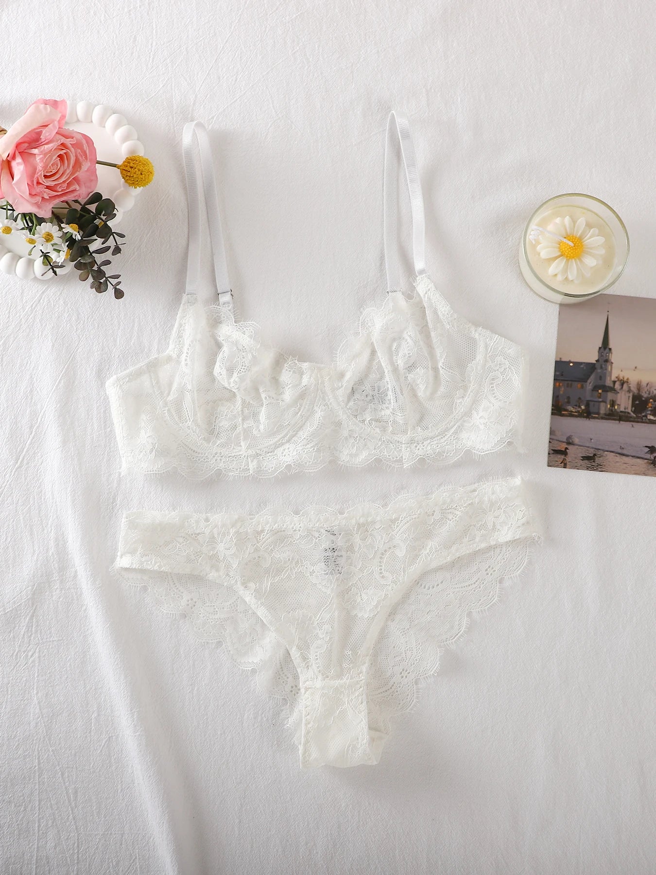 2-Piece Set - Lace Bra + Panties Set - See-Through Lace Lingerie Set  - Lace Women's Lingerie Set - Sexy Lingerie Set