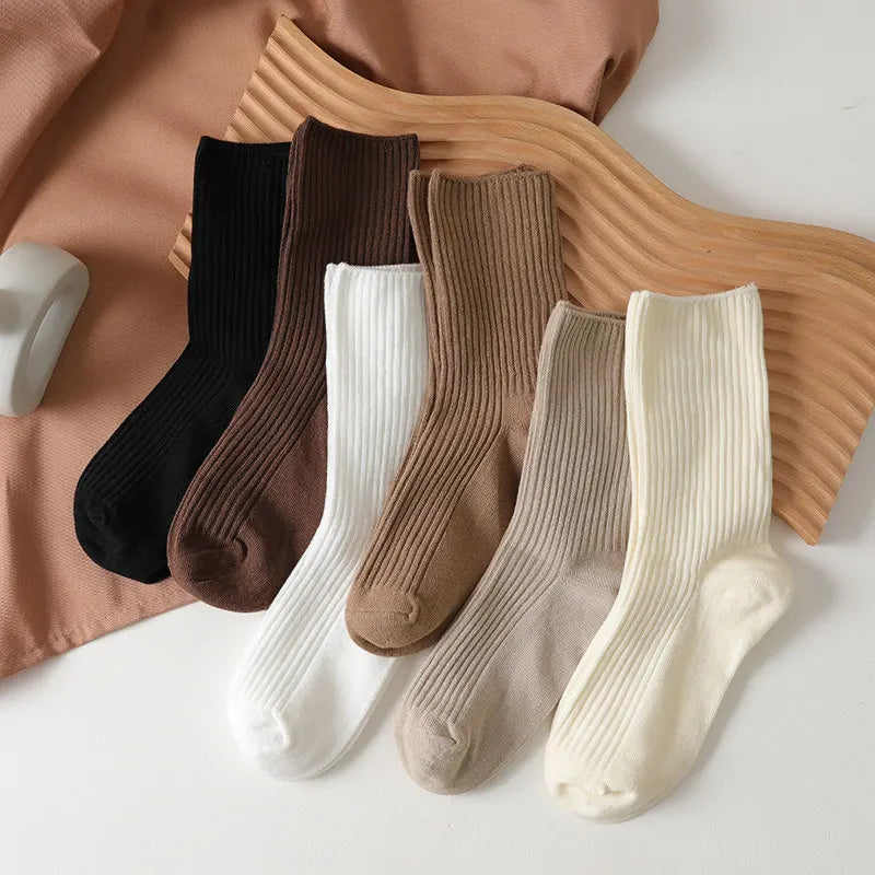 5 Pairs Of New Japanese Socks Set Solid Color Women's Casual Socks Autumn Simple Women's Medium Length Socks