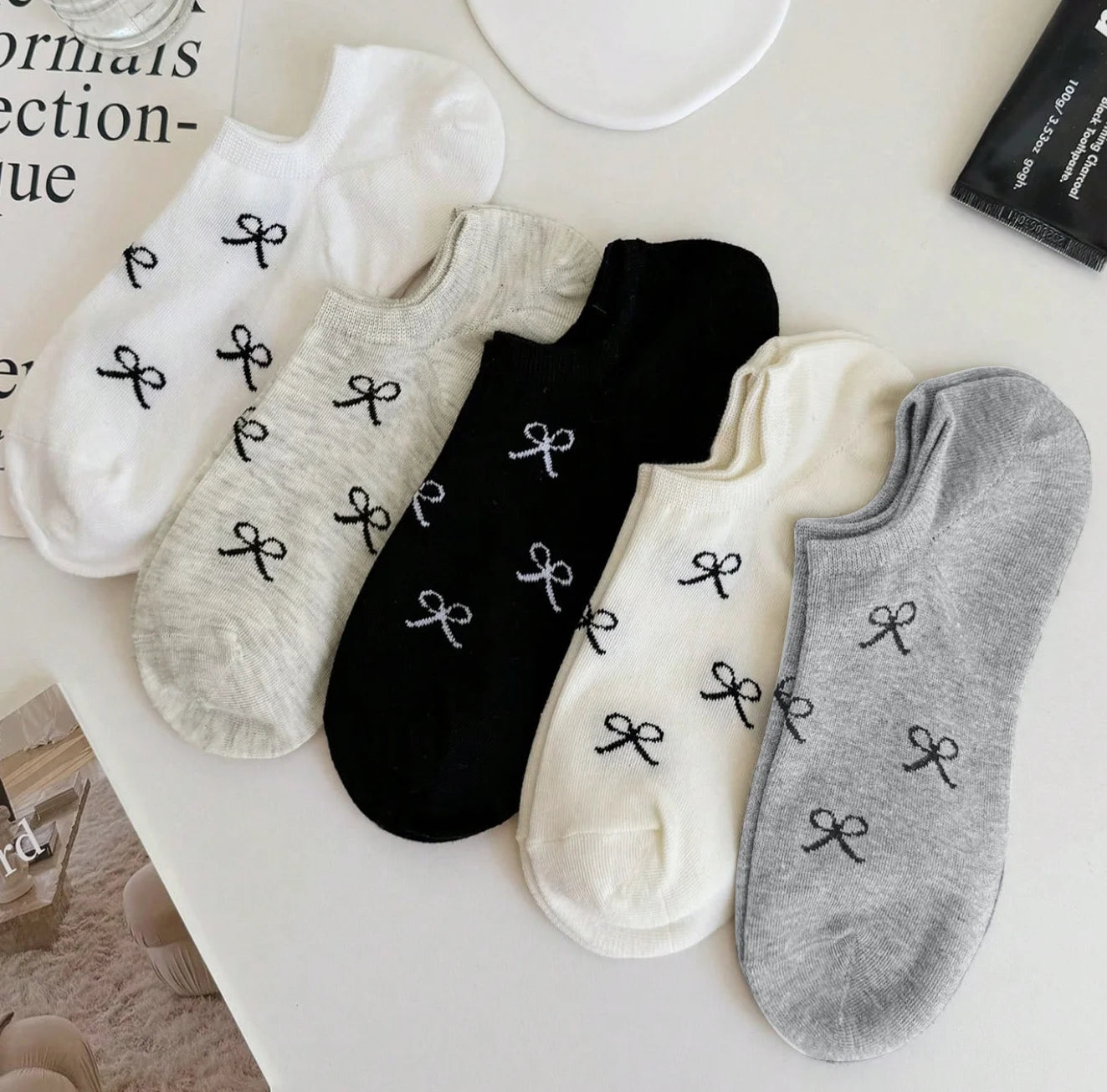 5Pairs/lot Summer Socks Black and White Cat Glass Silk Breathable Female Socks Simple Short Socks