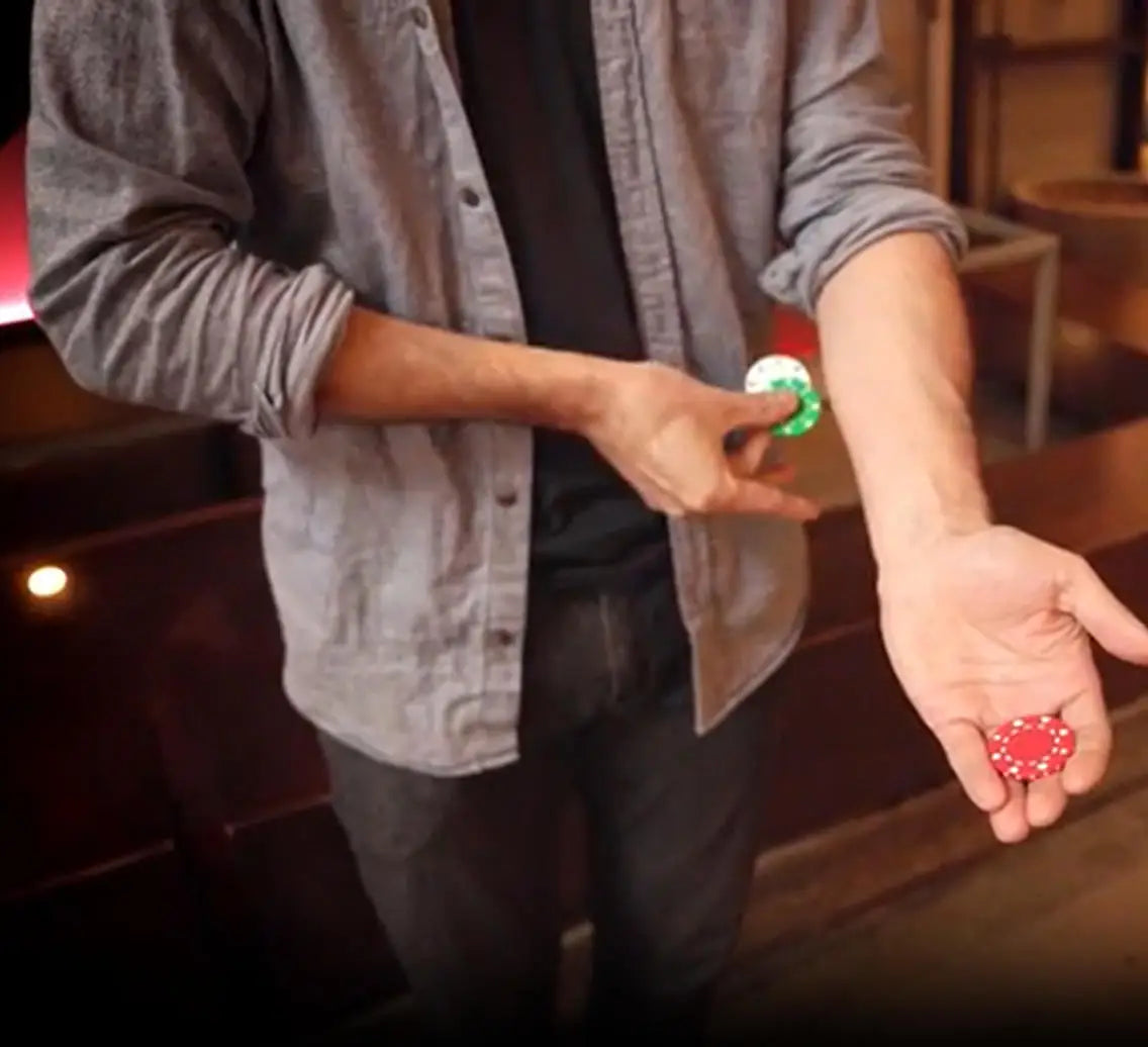 Magic Trick Traveling Chips by R Paul Wilson Chip Transportation Flight Magia Close up Street Illusion Gimmick Mentalism Prop