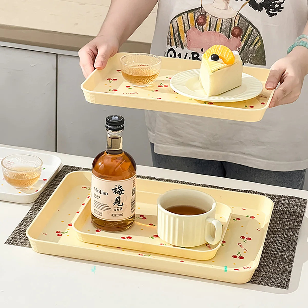 WORTHBUY Multifunctional Plastic Serving Tray Cherry Pattern Fruit Dessert Plates Kitchen Organizer Perfume Jewelry Storage Tray