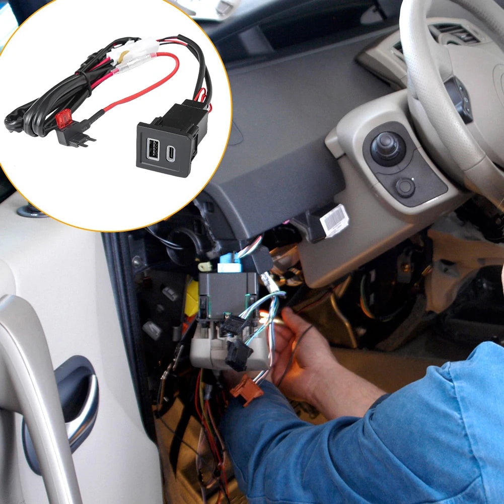 Dual USB Car Charger Socket Type C PD+QC3.0 USB C Car Charger Quick Charging Auto Phone Adapter for VW Multivan T5 2003-2015