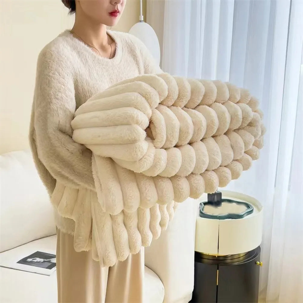 New Double Sided Warm Blanket Warm Breathable Throw Blanket Solid Color Skin-Friendly Conditioning Quilt