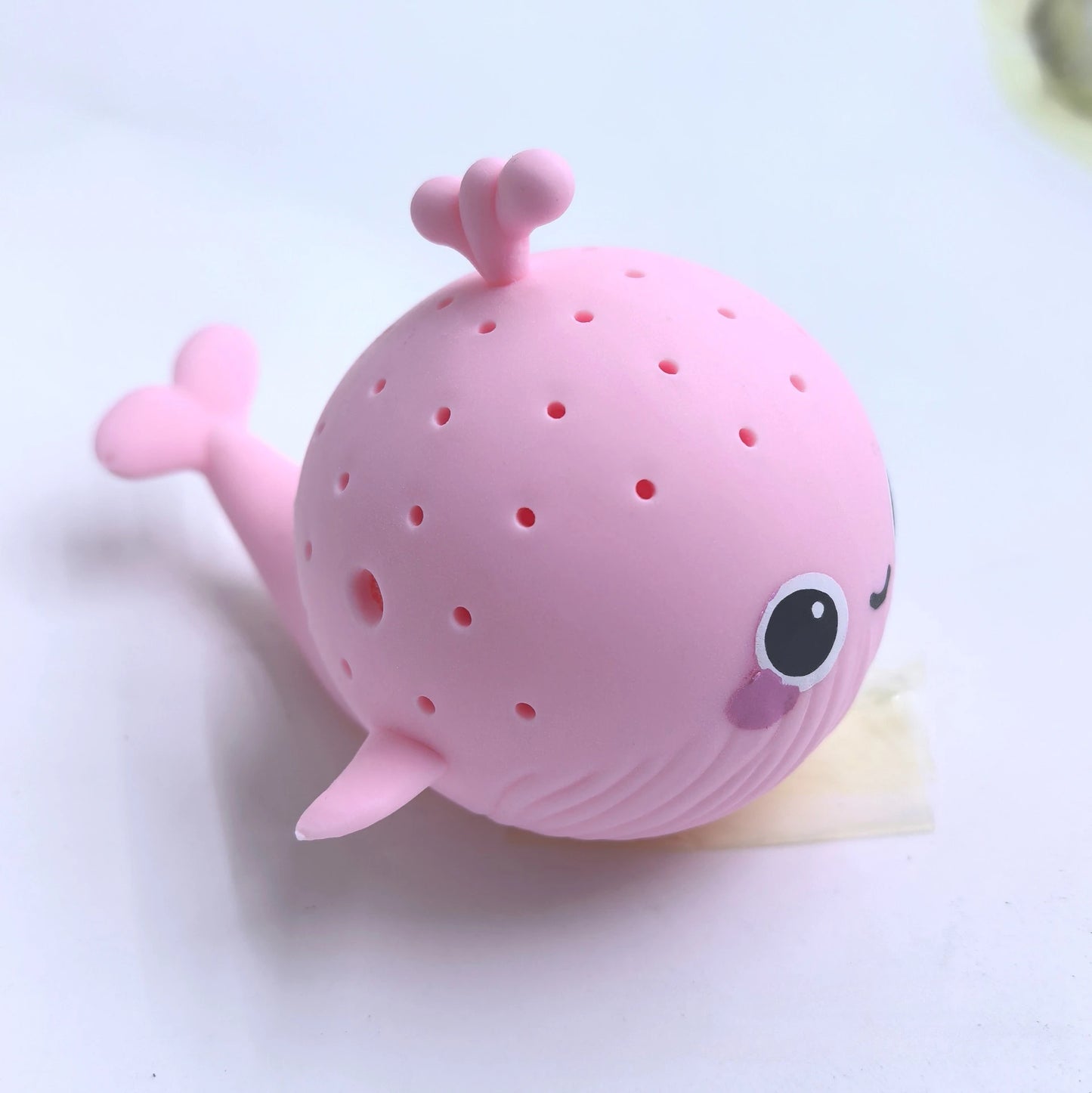 Bath Toys Sponge Water Absorbing Whale Squeezing Stress Relief Toys Summer Swimming Play Water Toy for Children Squishy Kid Baby