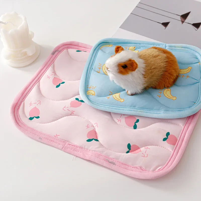 Hamster Kennel Mat Small Pet Cooler Mat Summer Ice Silk Cool Feeling Pet Mat Guinea Pig Chinchilla Rabbit Small Pet Cooling Mat