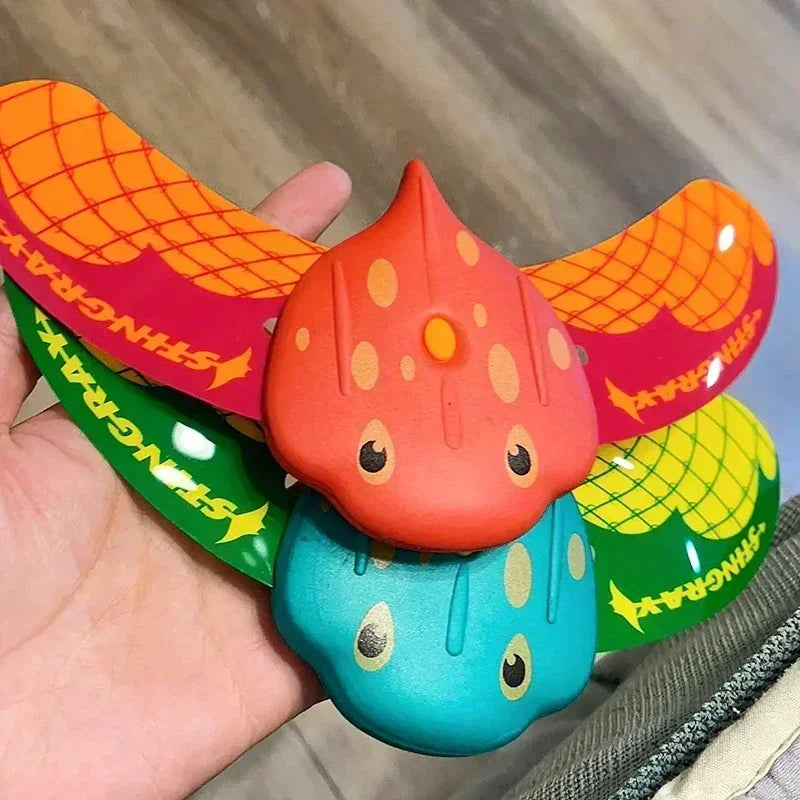 Hydrodynamic Manta Rays Press Forward Children's Baby Beach Pool Water Splashing Play with Water Model Fish Toys Hot