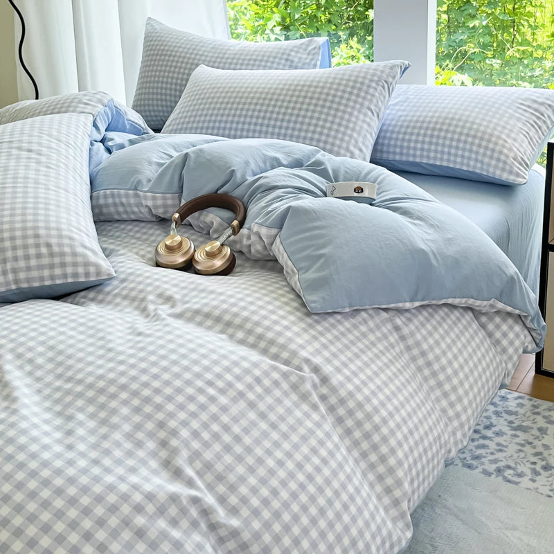 3pcs Simple, soft and skin-friendly duvet cover 3-piece set (1 duvet cover +2 pillowcases) (without core)Striped checkered