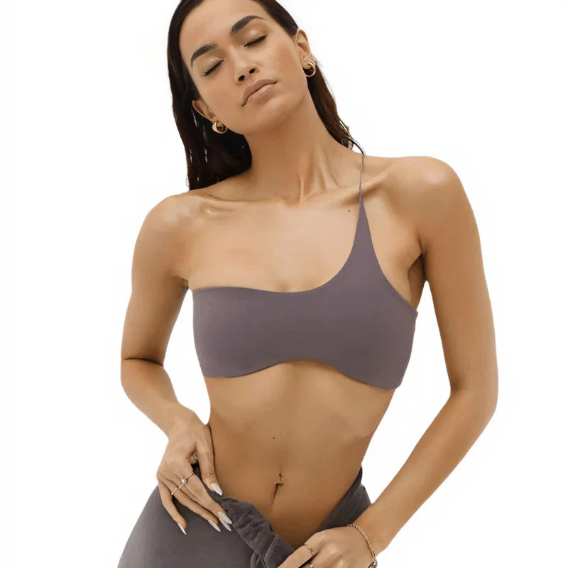 Women Asymmetric One Shoulder Strap Sports Bra With Built-in Pads 75%Nylon 25%Spandex 220gsm Yoga Workout Crop Bralette