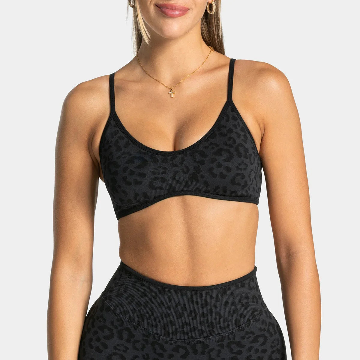 Logo Women's Beautiful Back Gather-up Sports Vest Yoga Fitness Bra Hanging Neck Design Underwear