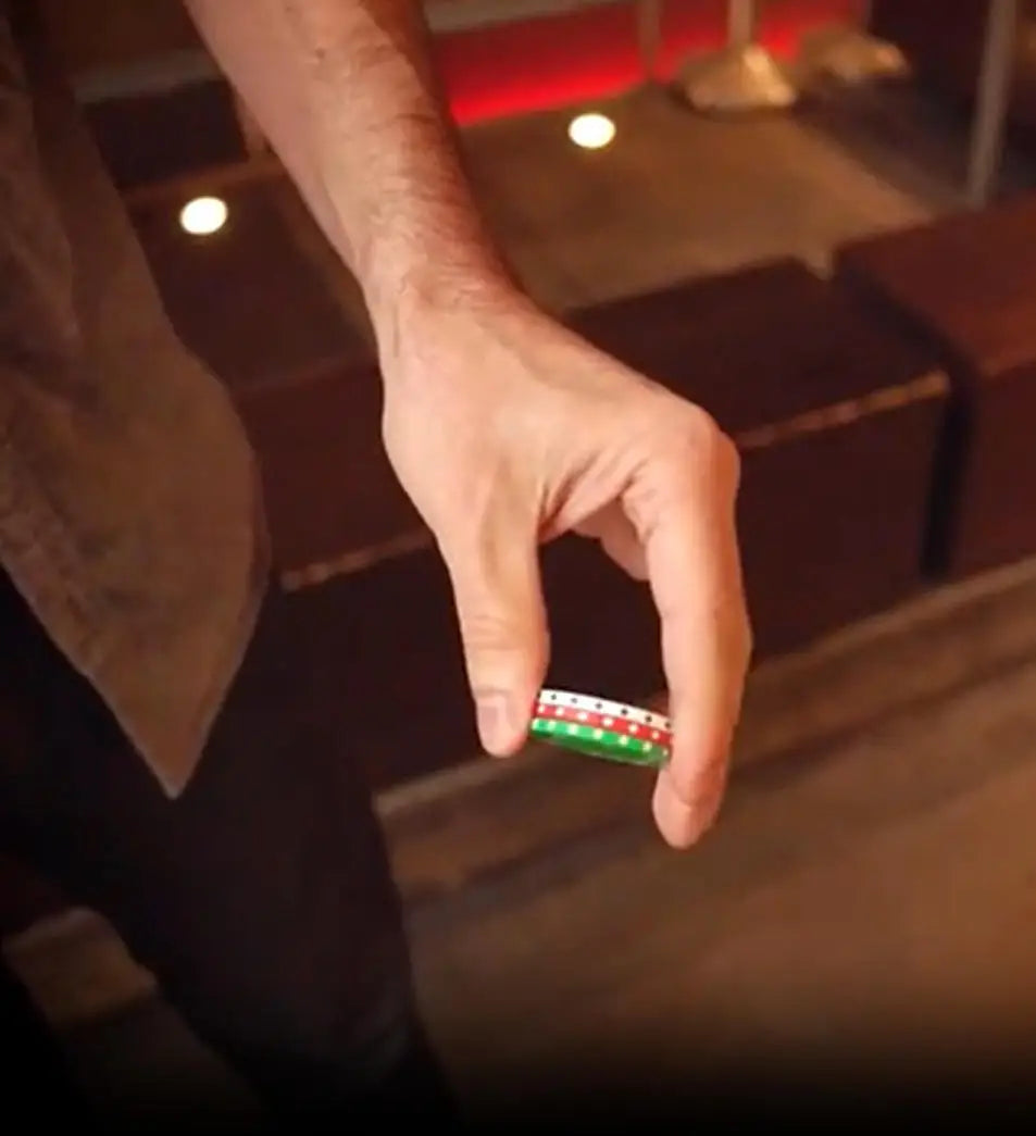 Magic Trick Traveling Chips by R Paul Wilson Chip Transportation Flight Magia Close up Street Illusion Gimmick Mentalism Prop