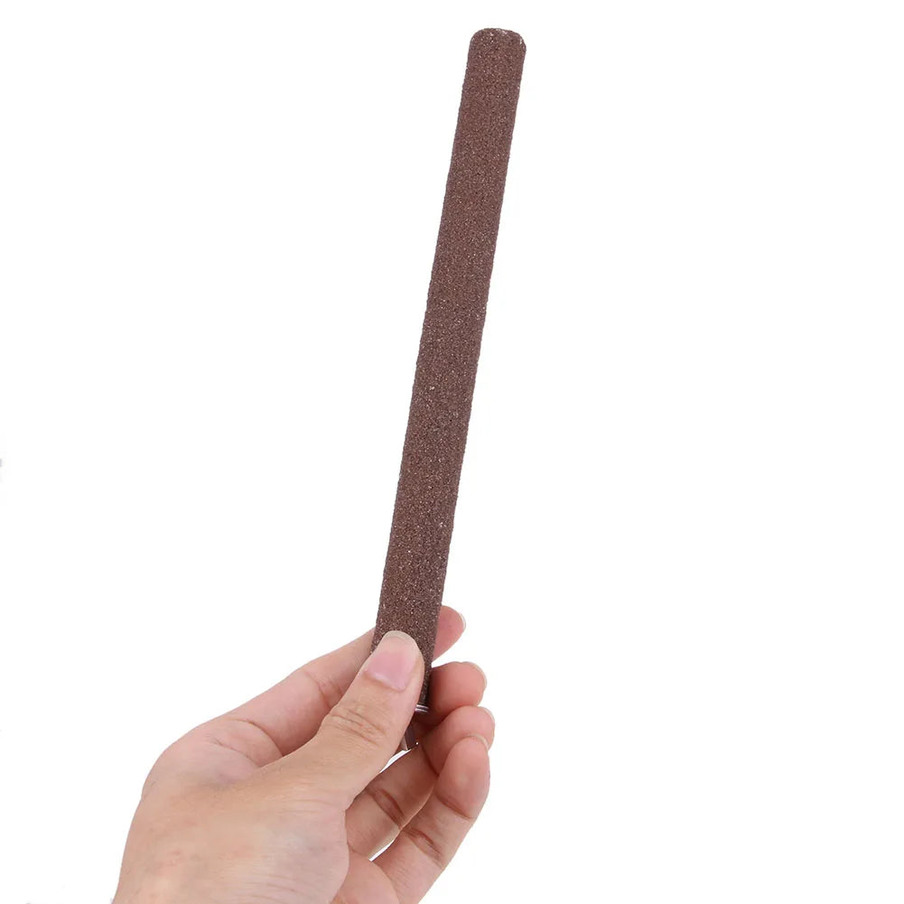 Bird Claw Beak Grinding Bar 1 piece of random color  Parrot Perching Station Platform Portable Wooden Alloy for Little Bird Myna