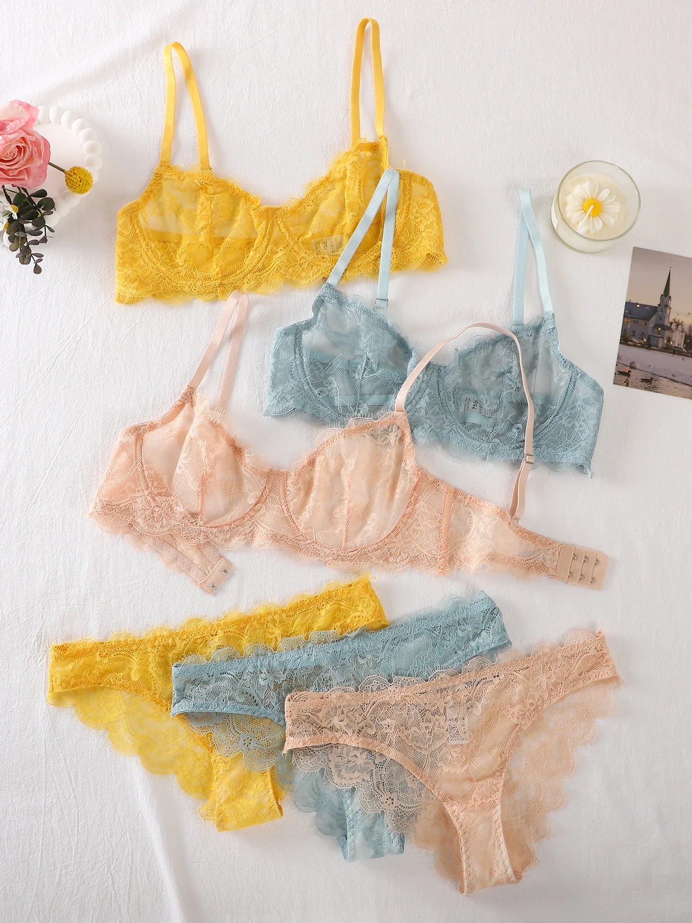 2-Piece Set - Lace Bra + Panties Set - See-Through Lace Lingerie Set  - Lace Women's Lingerie Set - Sexy Lingerie Set